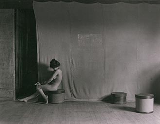 nude1922.jpg (12317 bytes)